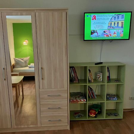 Ferienwohnung Morgensonne Am Kurpark Bad Berka - Parkplatz - Spielplatz - Wlan - 2 Schlafzimmer Eksteriør bilde